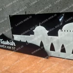jasa laser cutting engraving etching marking plat masjid